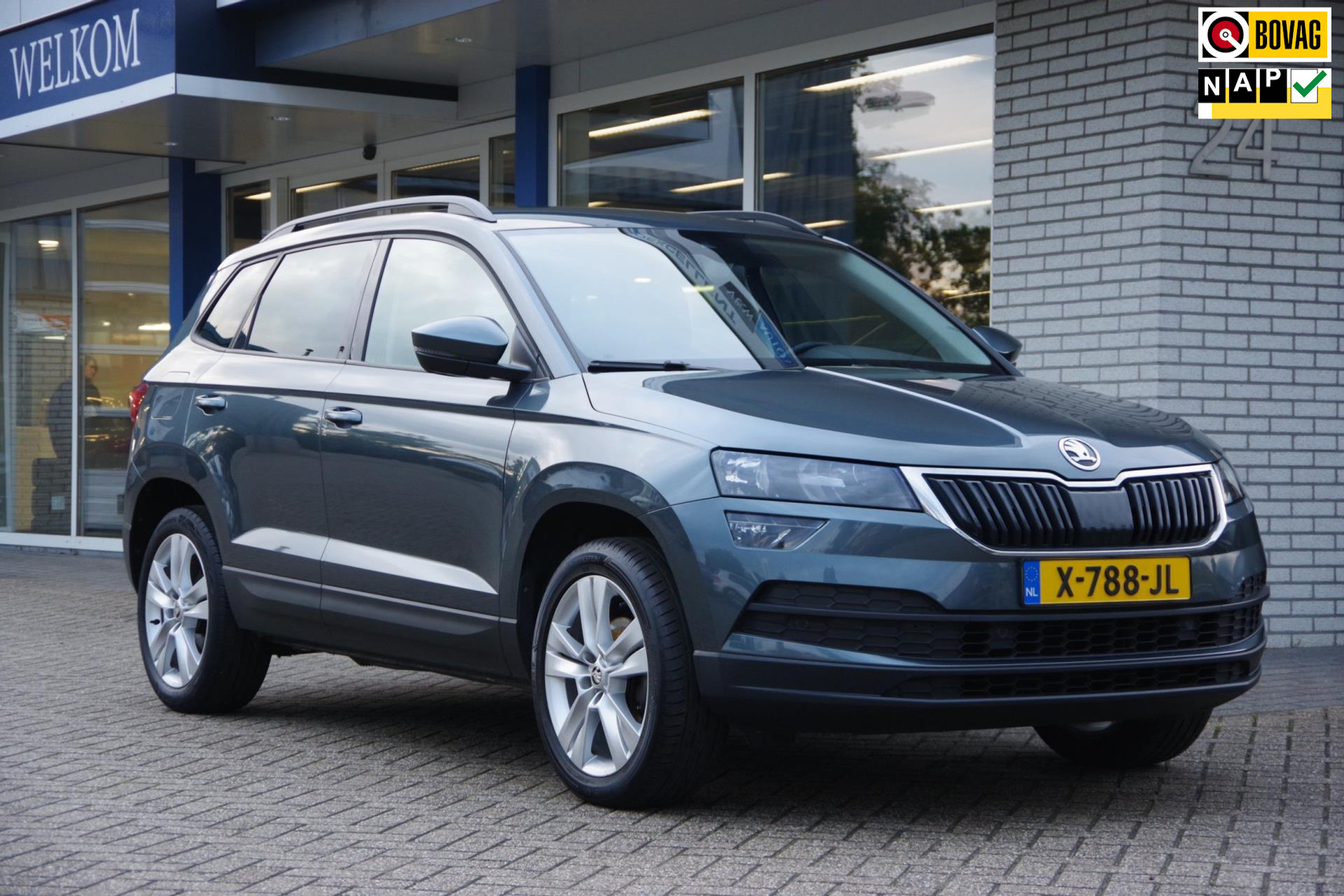 Škoda Karoq 1.5 TSI 150pk Camera Carplay Stoelverwarming 47965564-0.jpg | Venwautos.nl
