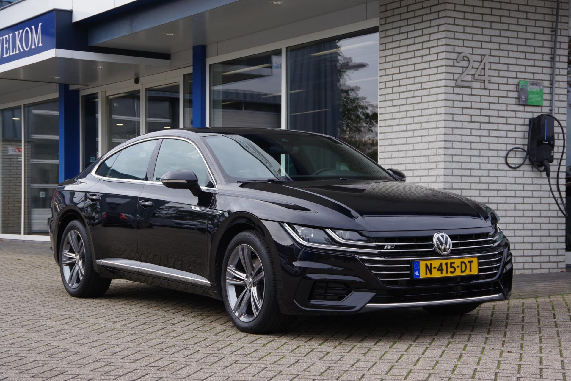 Volkswagen Arteon 2.0 TSI Business R Exclusive Carplay Stoelverwarming Adaptive cruise 48480806-0.jpg | Venwautos.nl