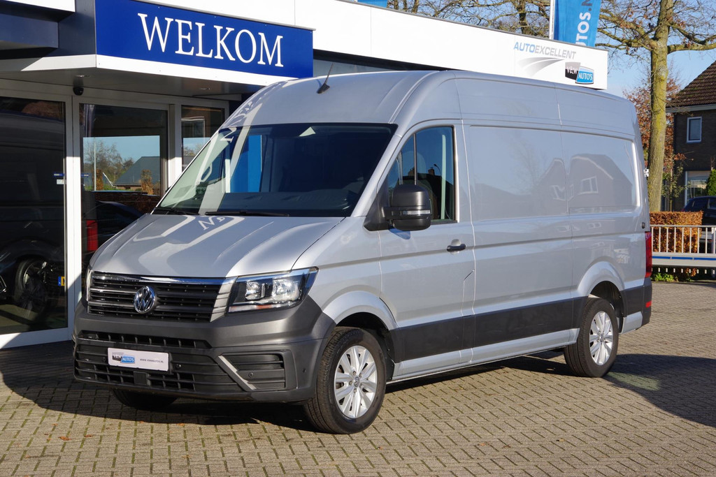 Volkswagen Crafter 2.0 TDI L3H3 Carplay Achteruitrijcamera Stoelverwarming Navigatie 49432237-0.jpg | Venwautos.nl