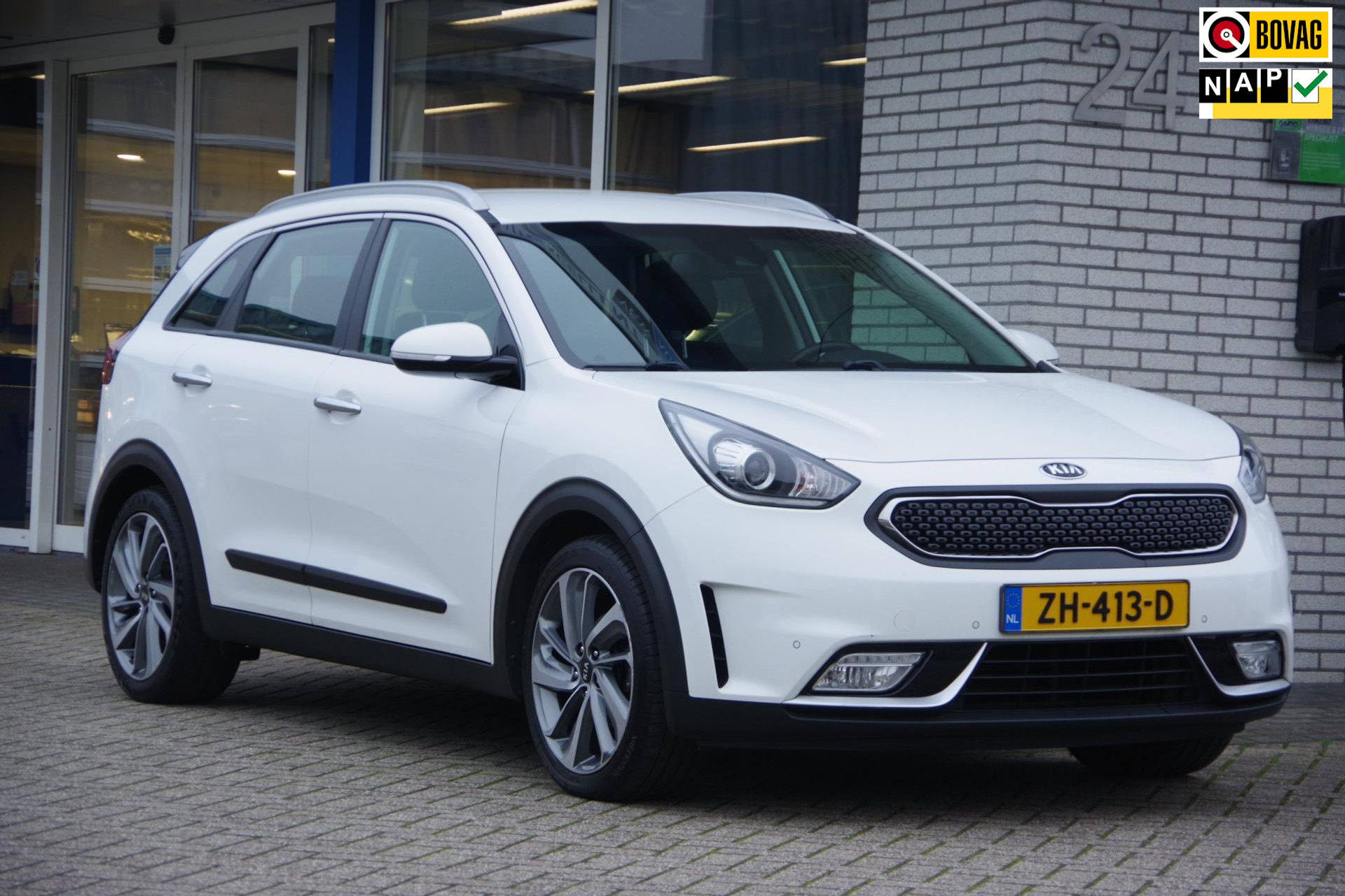 Kia Niro 1.6 GDi Hybrid ExecutiveLine Carplay Trekhaak Camera 49757324-0.jpg | Venwautos.nl