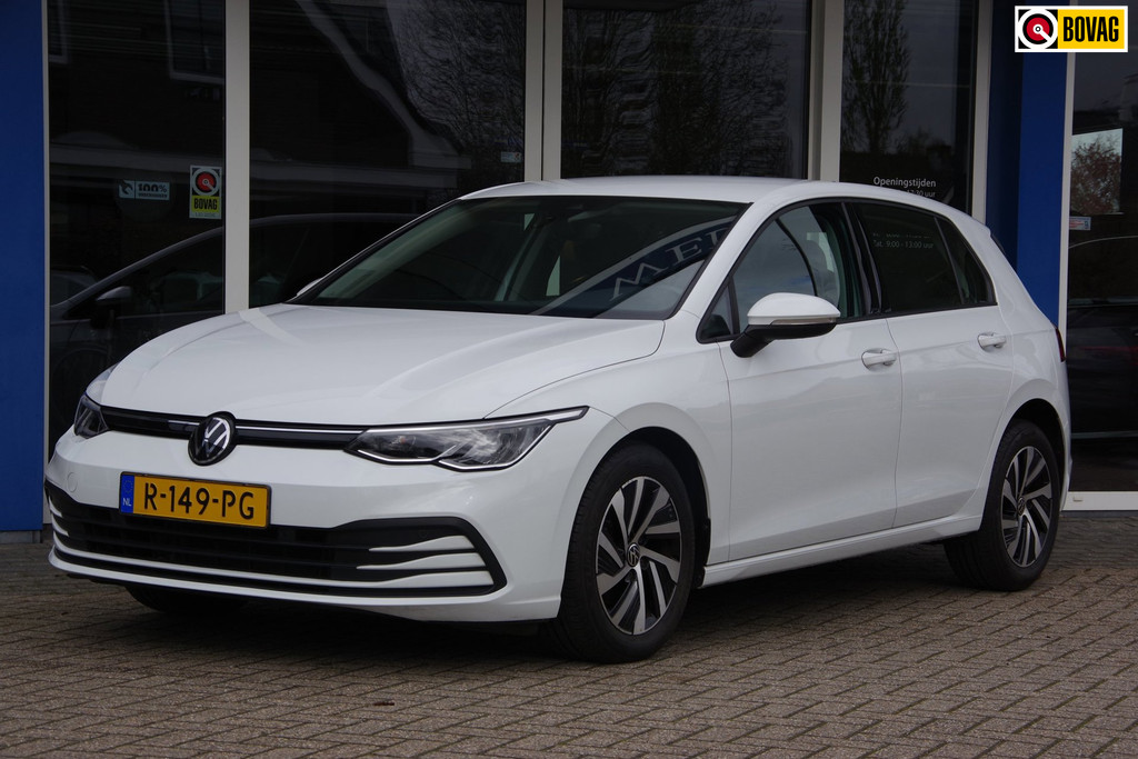 Volkswagen Golf 1.0 TSI Navigatie PDC Carplay Lane-assist 50880714-0.jpg | Venwautos.nl