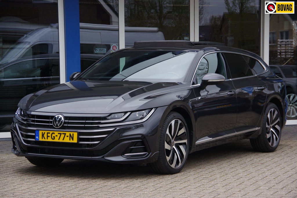 Volkswagen Arteon Shooting Brake 1.4 TSI eHybrid R-line SOH 97% Panoramadak Camera Carplay Trekhaak 52278560-0.jpg | Venwautos.nl