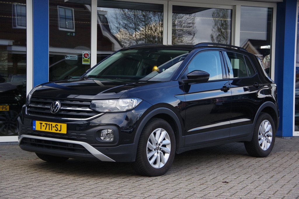 Volkswagen T-Cross 1.0 TSI Style DSG Trekhaak Carplay DAB 52345169-0.jpg | Venwautos.nl
