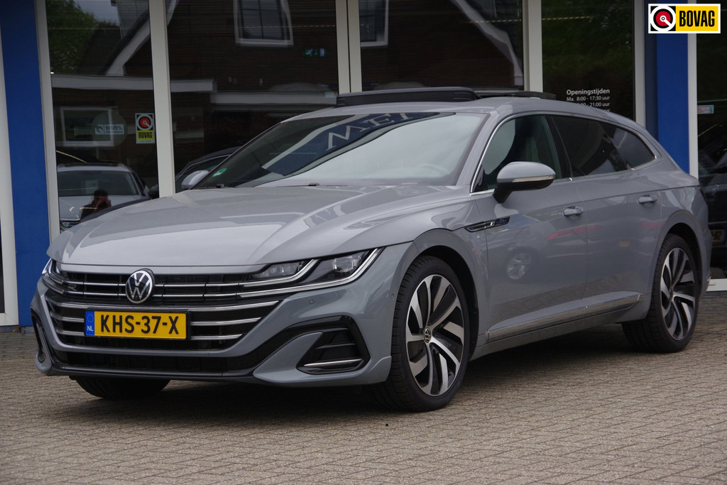 Volkswagen Arteon Shooting Brake 1.4 TSI eHybrid SOH 90% R-Line Panoramadak 360° camera App-connect 53403415-0.jpg | Venwautos.nl