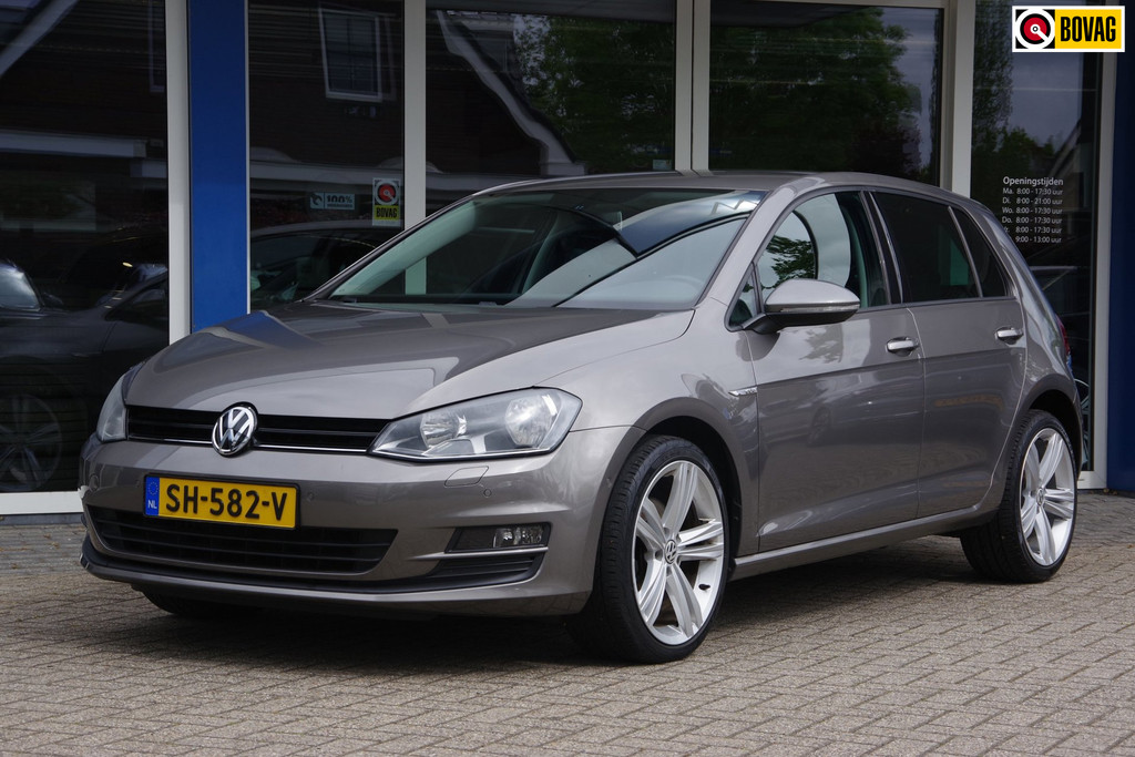 Volkswagen Golf 1.4 TSI Highline DSG Trekhaak Stoelverwarming Parkeersensoren 53421585-0.jpg | Venwautos.nl