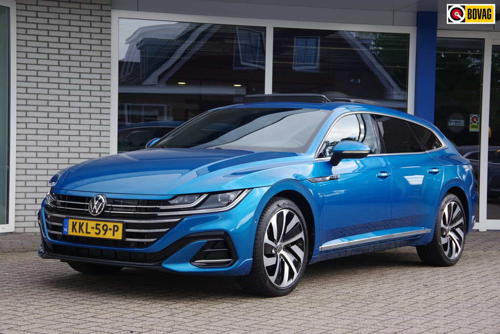 Volkswagen Arteon Shooting Brake 1.4 TSI eHybrid SOH 94% R-Line Panoramadak 360° Camera Trekhaak 54084701-0.jpg | Venwautos.nl