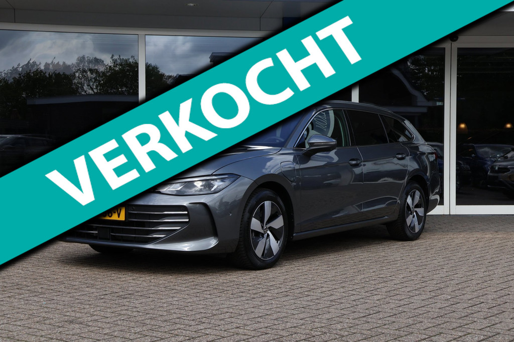 Volkswagen Passat Variant 1.5 eHybrid Business SOH 100% 360 camera trekhaak elektrische achterklep 56098402-0.jpg | Venwautos.nl